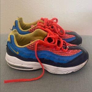 Nike Kids Sneakers - Red, Blue, Yellow missing insoles